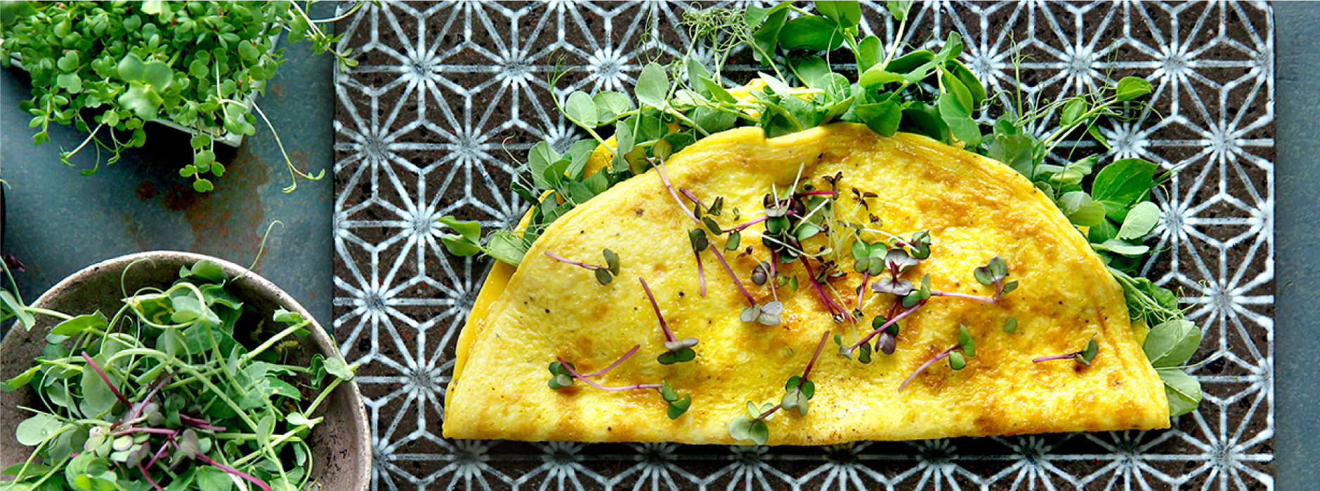 Omelet med ærteskud
